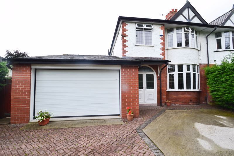 3 bedroom semidetached house for sale, Hill Road, Penwortham, Preston