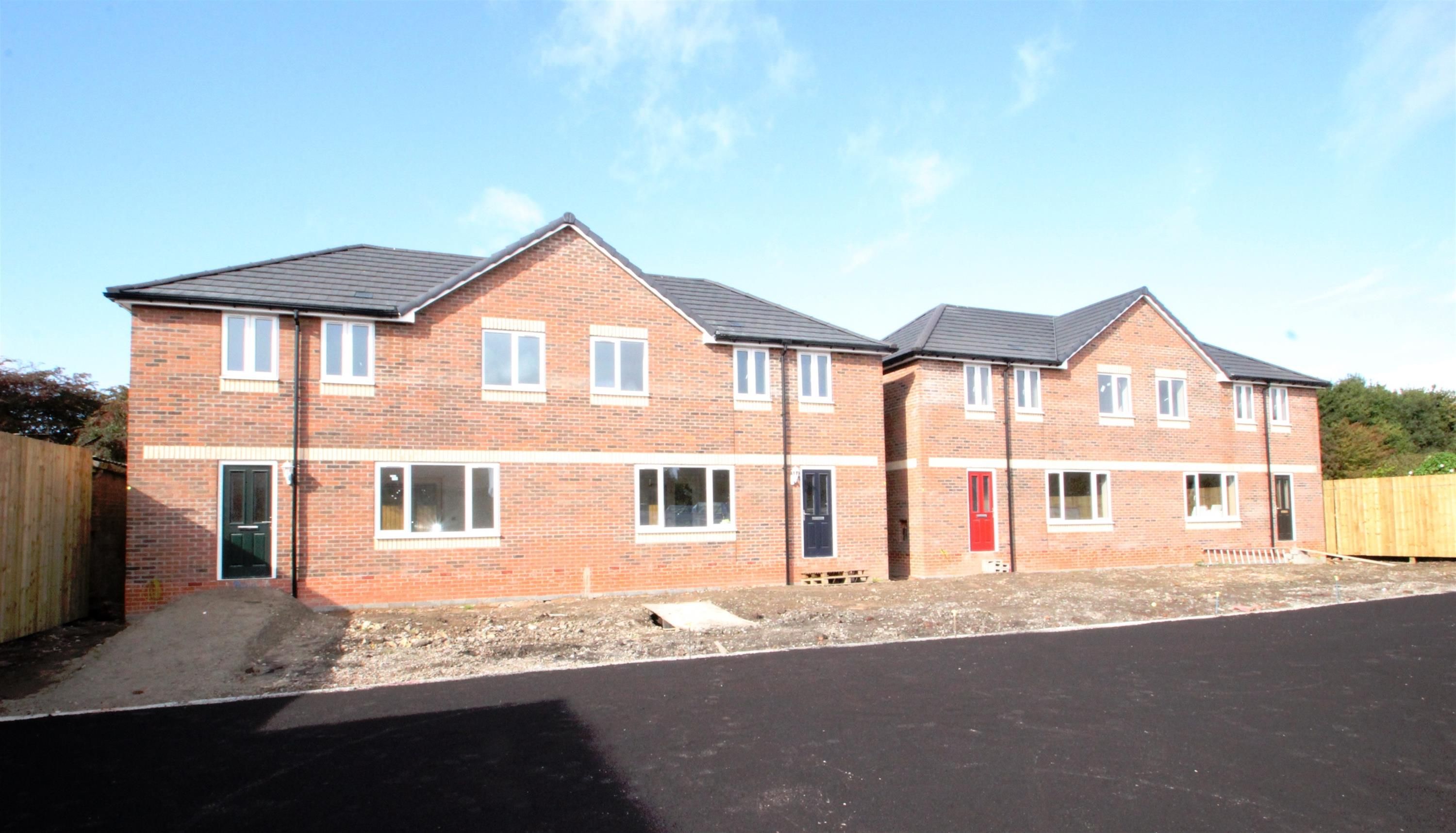 3 bedroom semidetached house for sale, Partington Drive, Marfleet