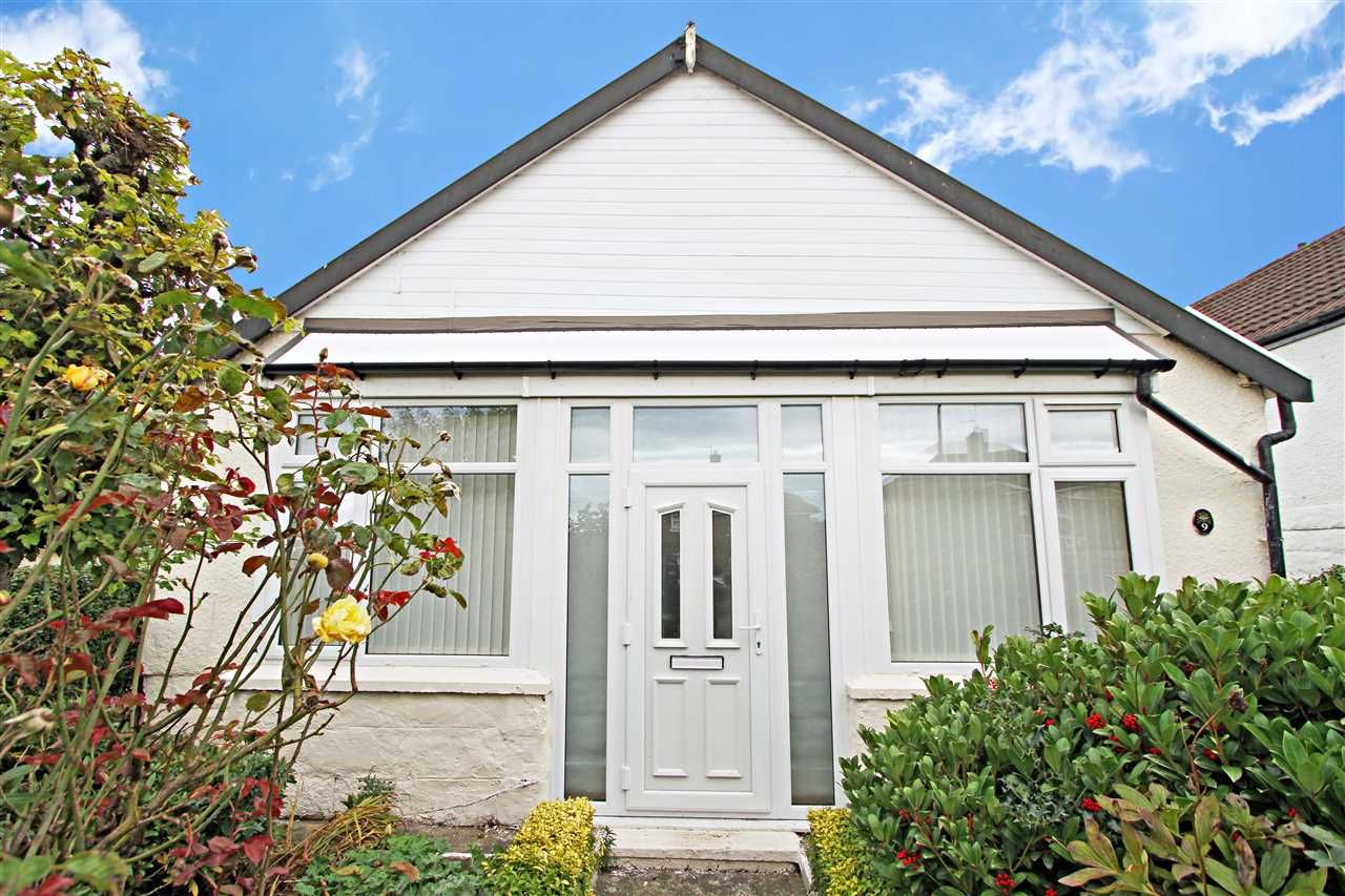 3 bedroom bungalow for sale, Cottenham Road, Clifton, S65 1LF