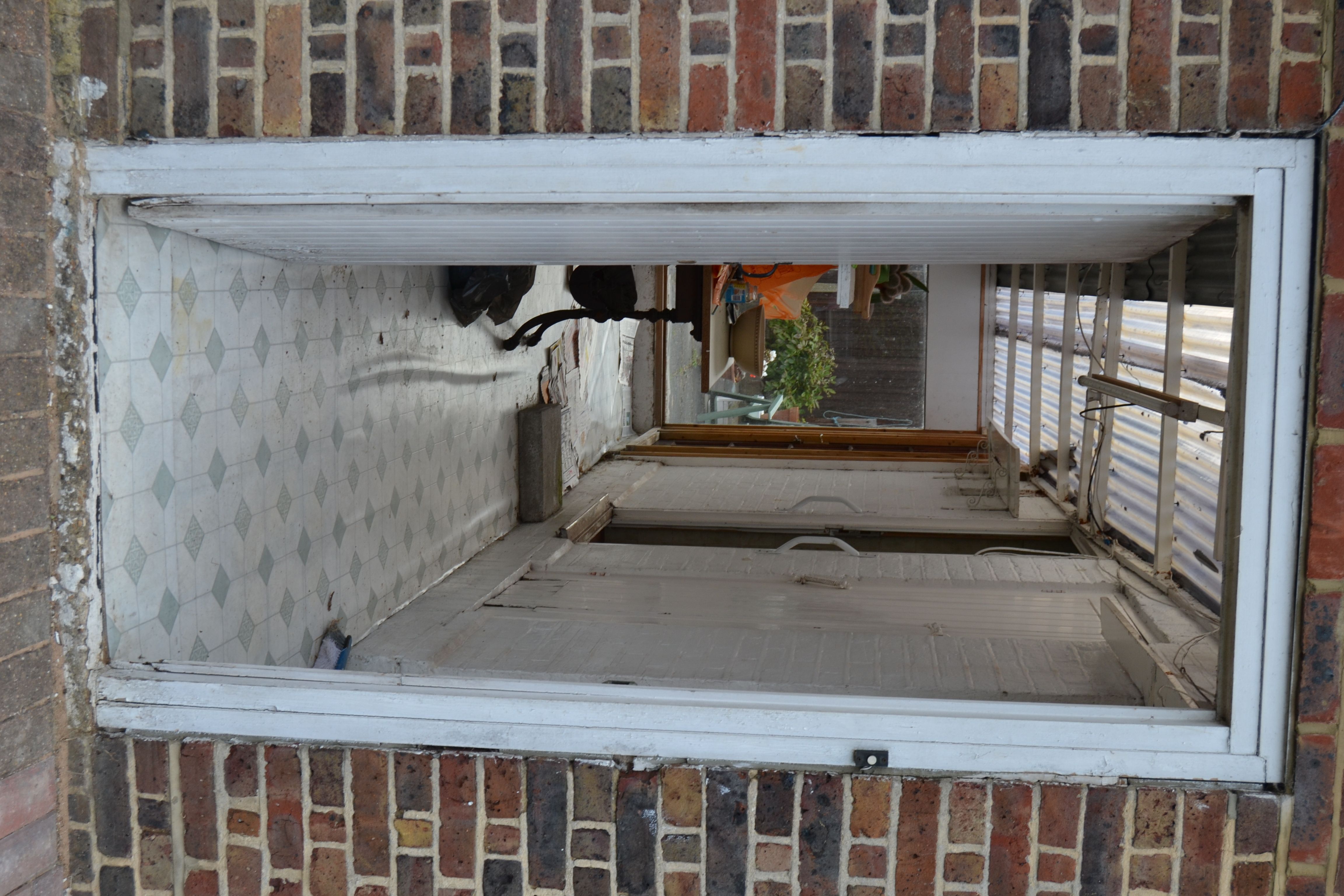 4 bedroom detached house for sale, Wrexham Road, Romford, RM3 9HH