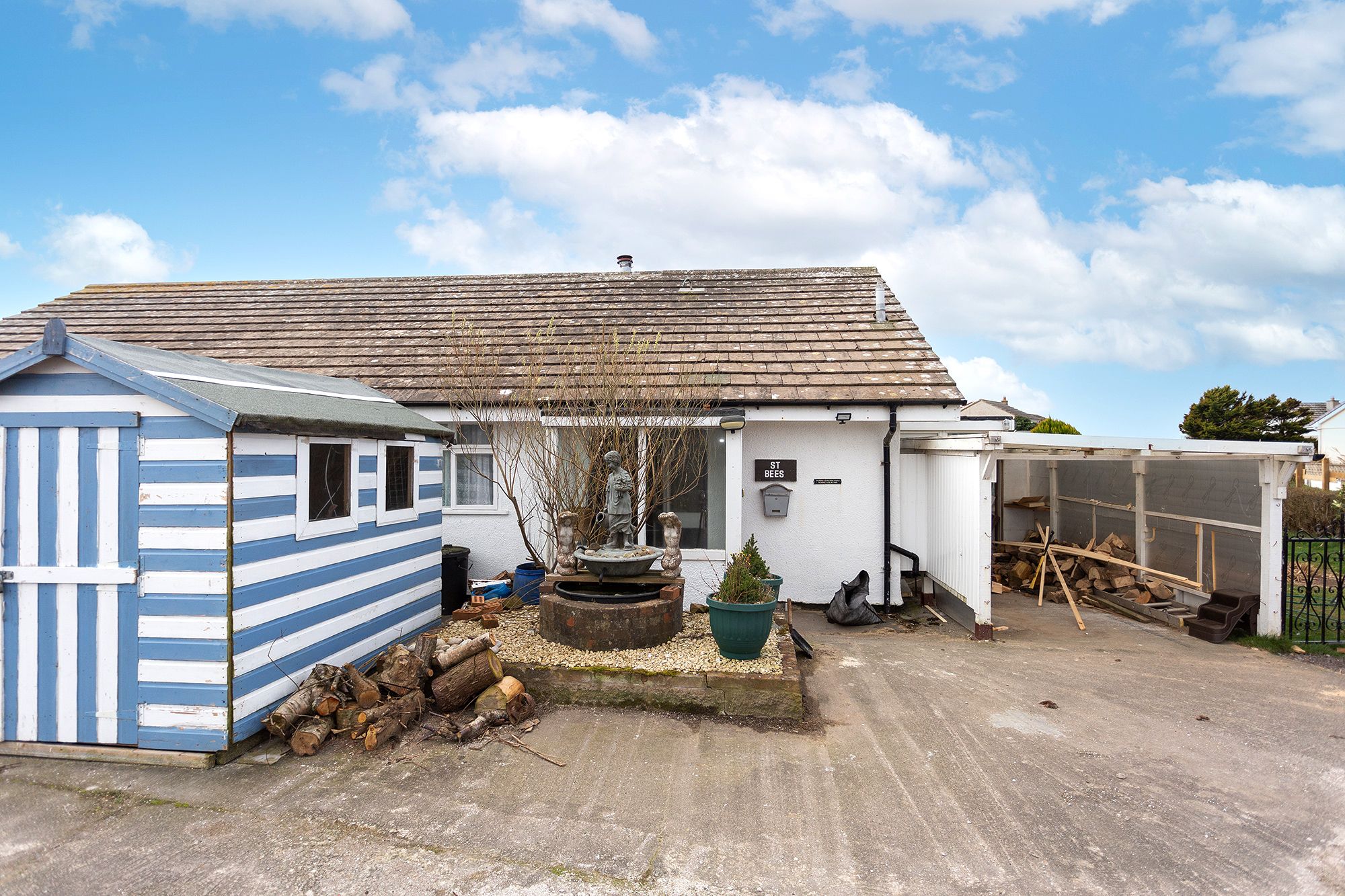 3 bedroom detached bungalow for sale, Dumfries, DG2 8AZ