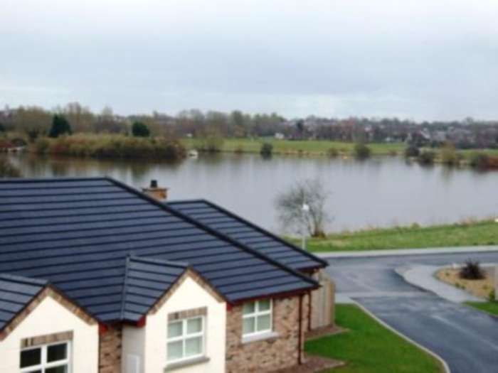 4 bedroom town house to rent, Lakelands, Craigavon, BT64 1AZ