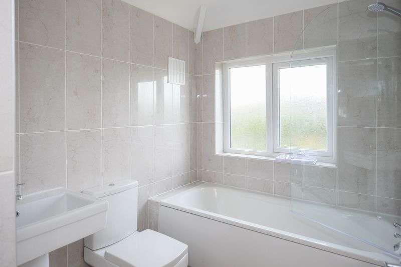 3 bedroom semidetached house for sale, Birches Avenue, Codsall