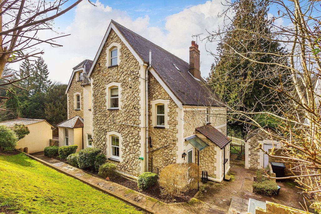 3 bedroom house for sale, Harestone Valley Road, Caterham, CR, CR3 6HT