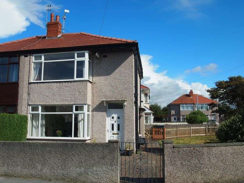 3 bedroom semidetached house to rent, Brendjean Road, Morecambe, LA4 5SE