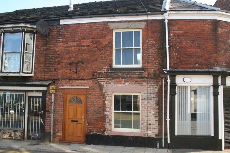 1 bedroom flat to rent, West Street, Congleton CW, CW12 1JY