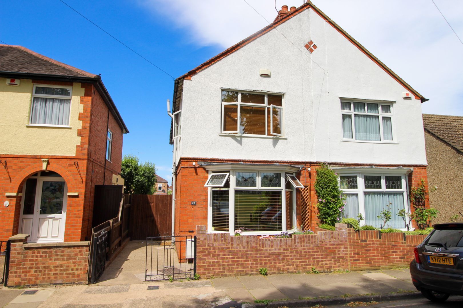 3 bedroom semidetached house for sale, Delapre Crescent Road, Delapre, Northampton NN, NN4 8NG