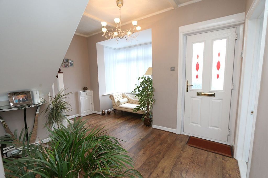 5 bedroom detached house for sale, Pack Lane, Basingstoke, RG22 5GZ