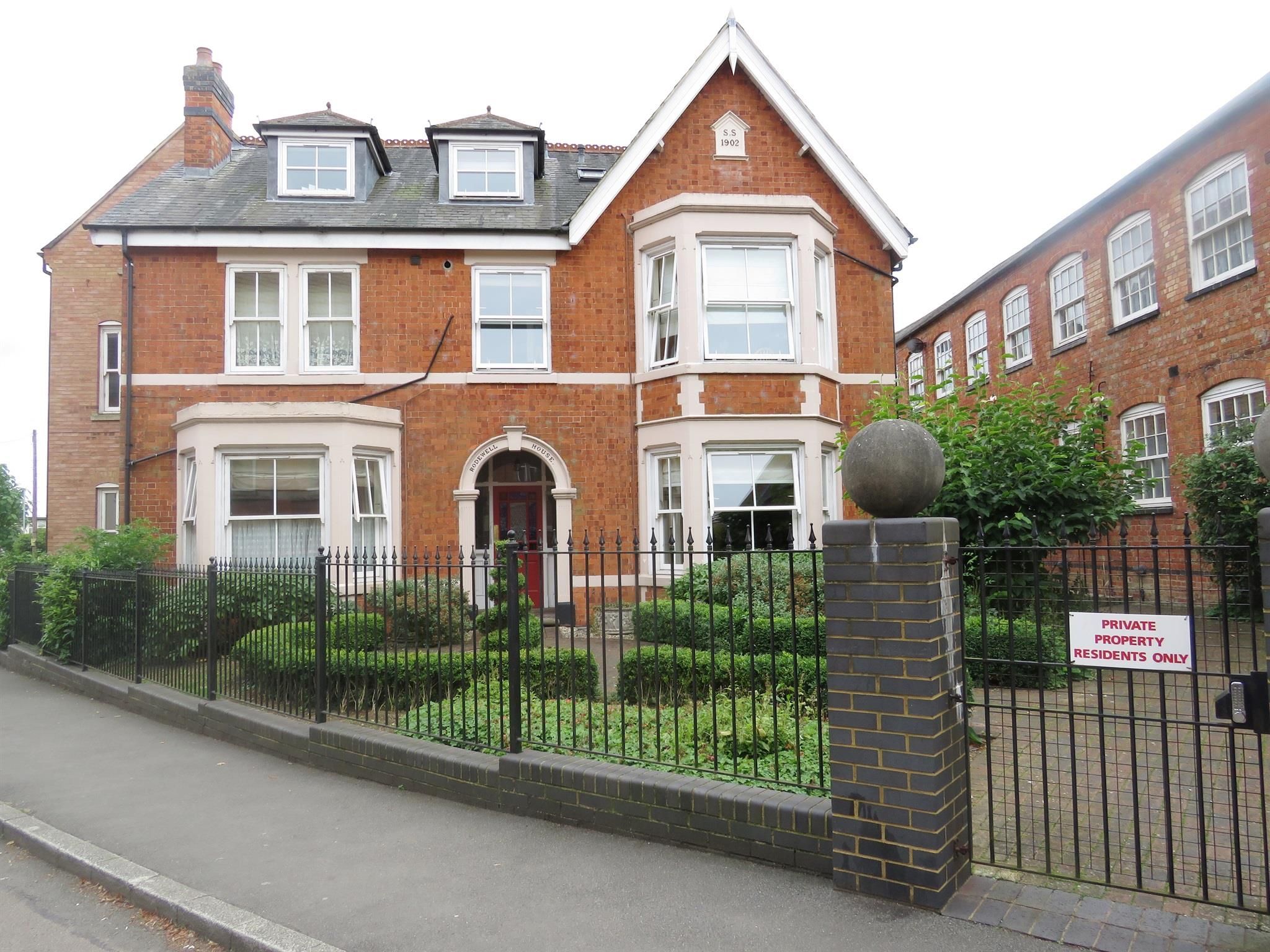 1 bedroom apartment for sale, Well Lane, Rothwell, Kettering, NN14 6DQ