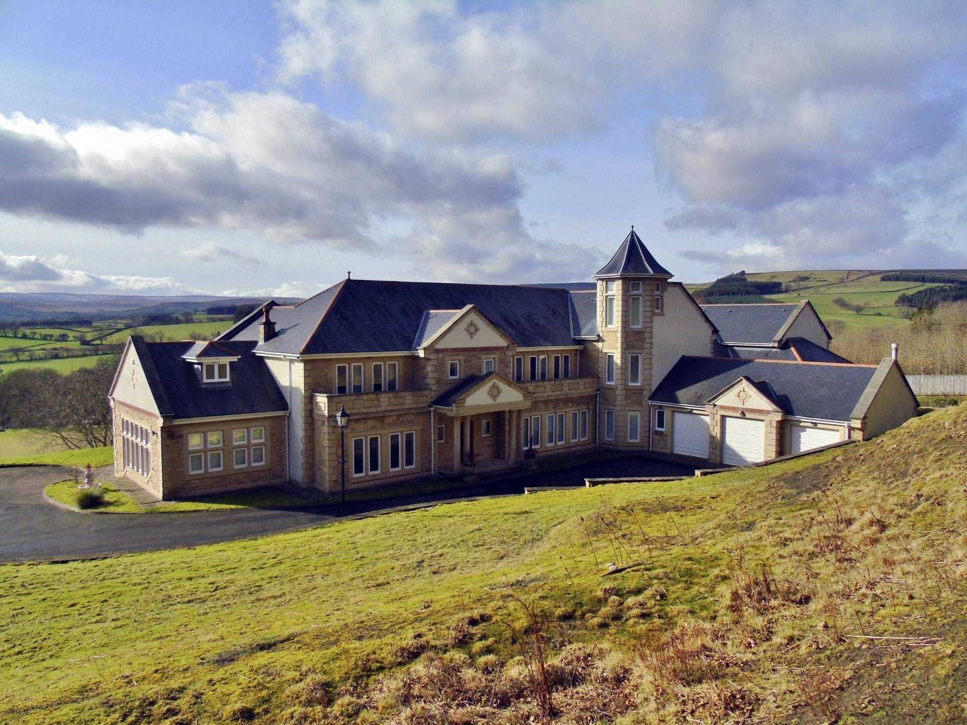 5 bedroom country house for sale, Summer Breeze, Holywood, Wolsingham, Auckland, DL13 3HE 5 bedroom country house for sale, Summer Breeze, Holywood, Wolsingham, Auckland, DL13 3HE