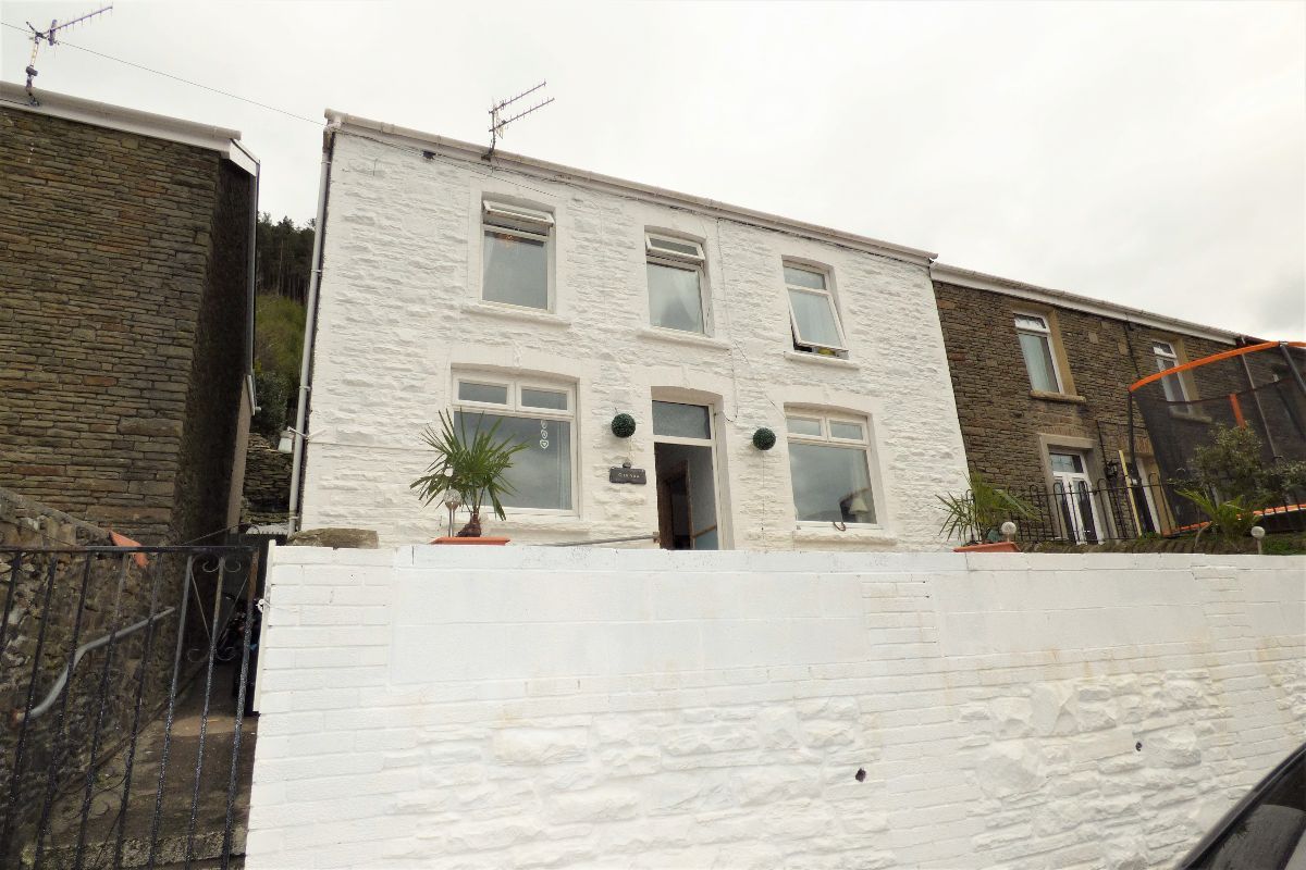 3 bedroom detached house for sale, Glyn Street, Ogmore Vale, Bridgend