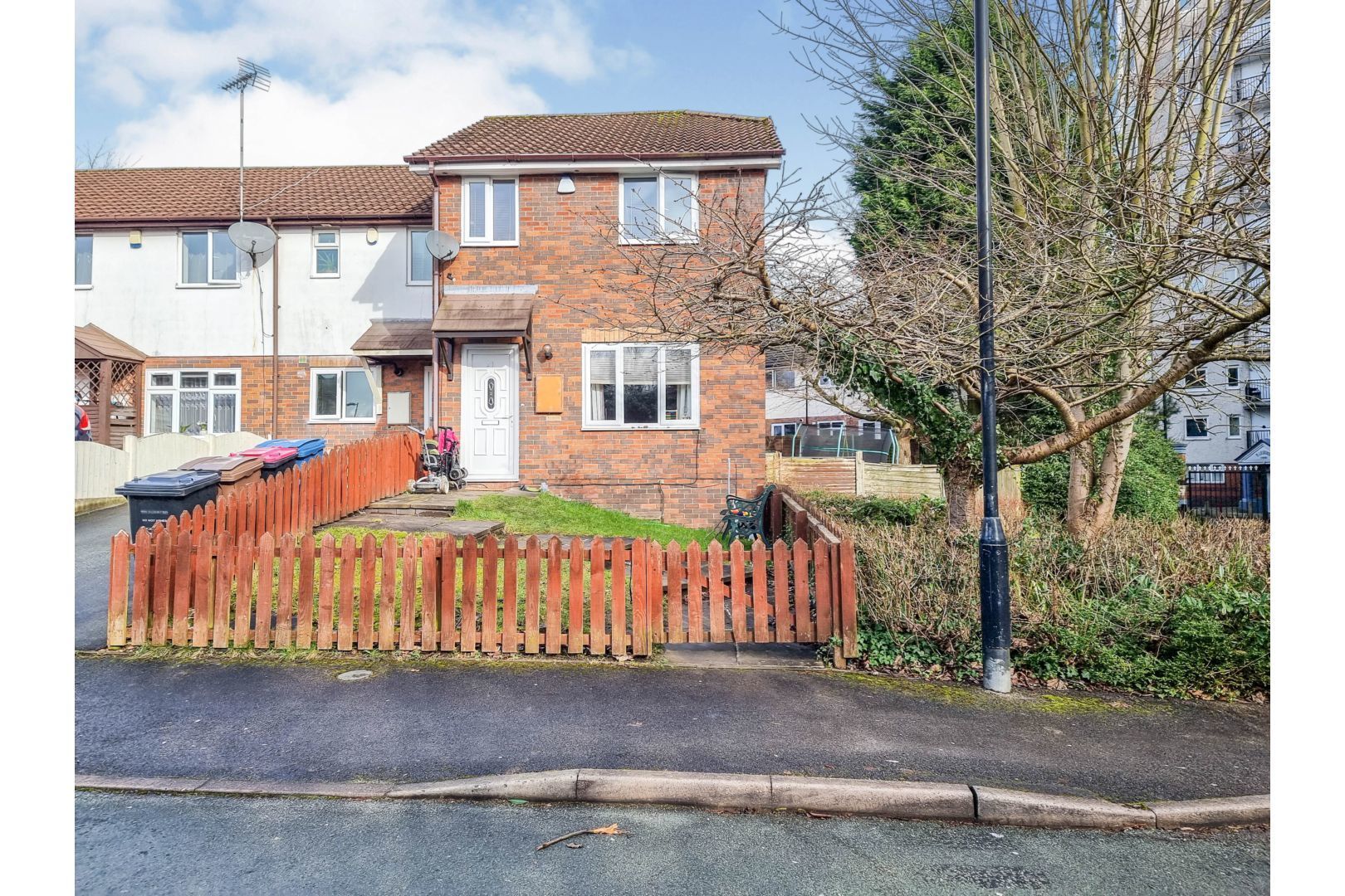 3 bedroom end of terrace house for sale, Kersal Way, Salford, M7 3GS