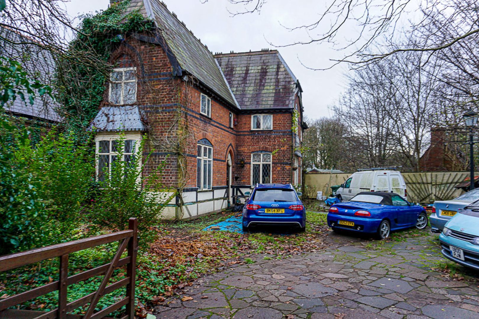 3 bedroom detached house for sale, High Street, Bloxwich WS, Bloxwich