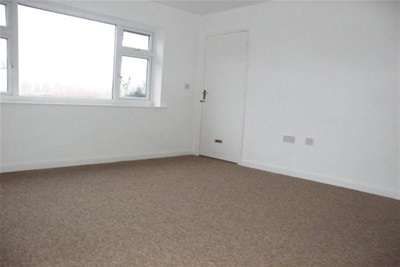 2 Bedroom Flat To Rent Charnwood Court London Road