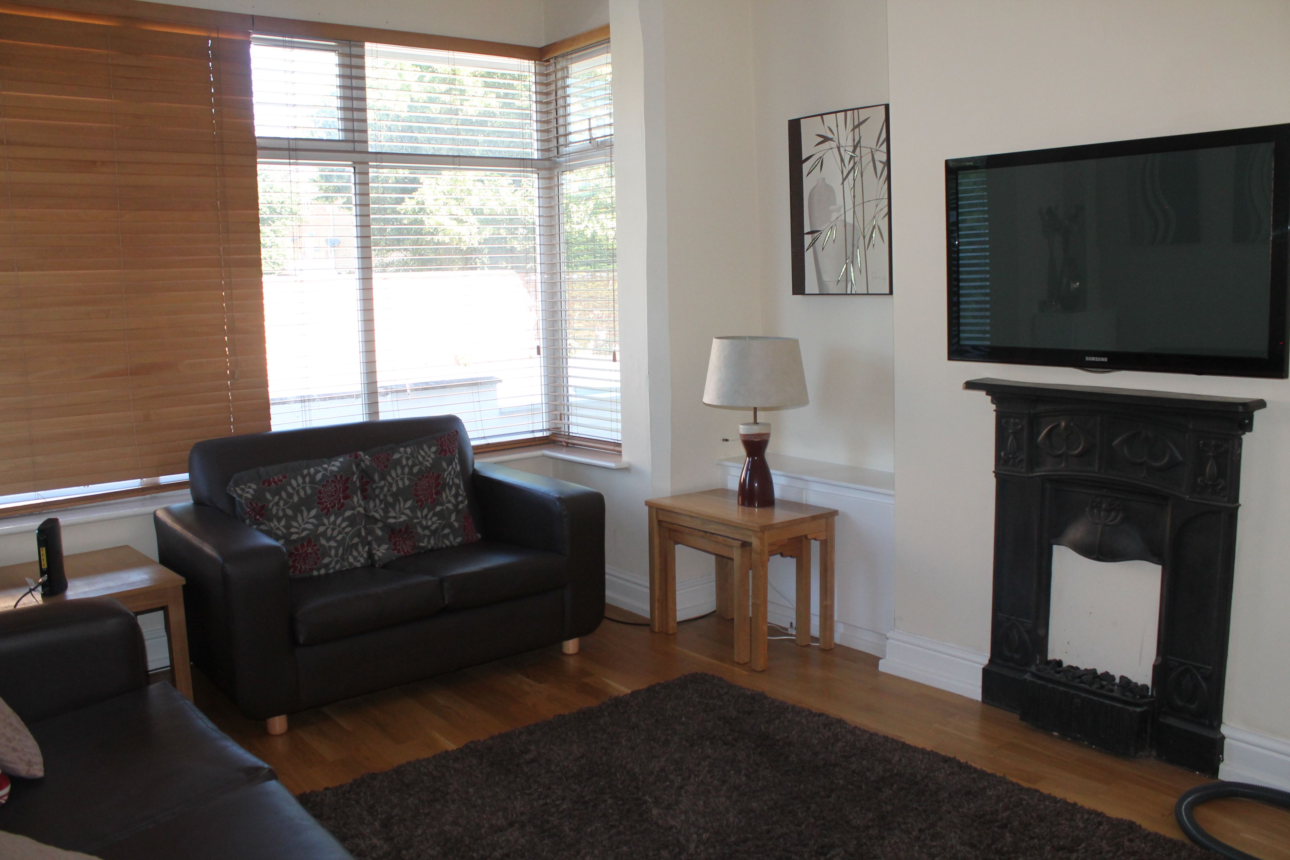 6 bedroom terraced house to rent, Oxford Gardens, Stafford, ST16 3JD