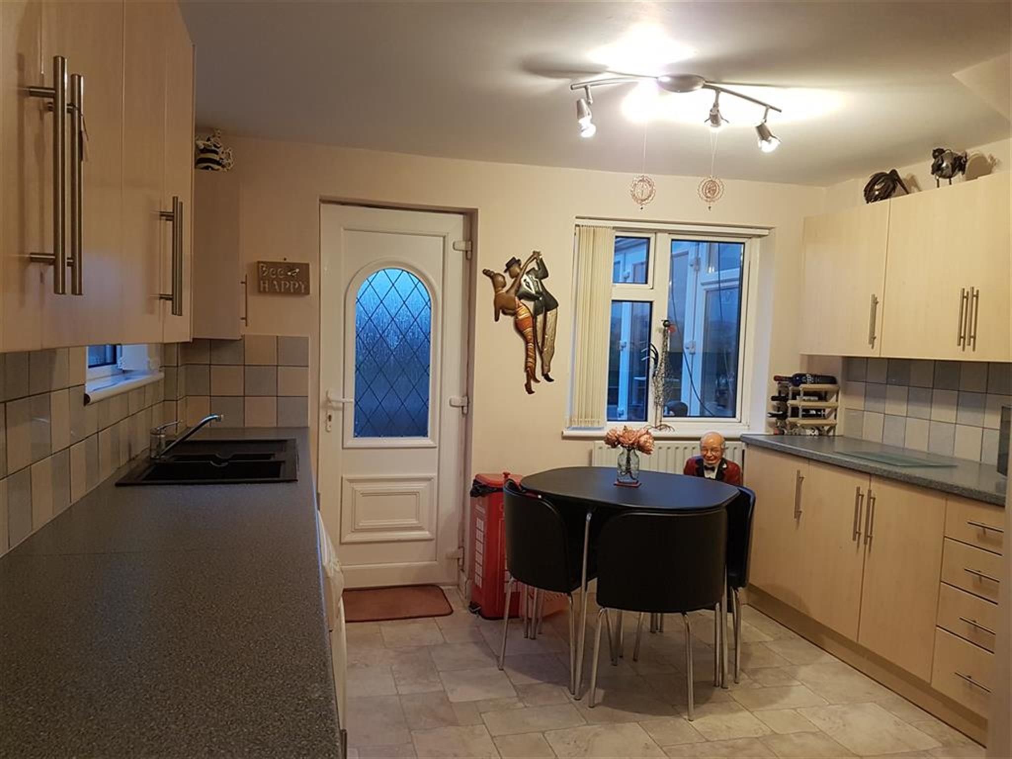 3 bedroom semidetached house for sale, Road, Salisbury, SP1 3DP