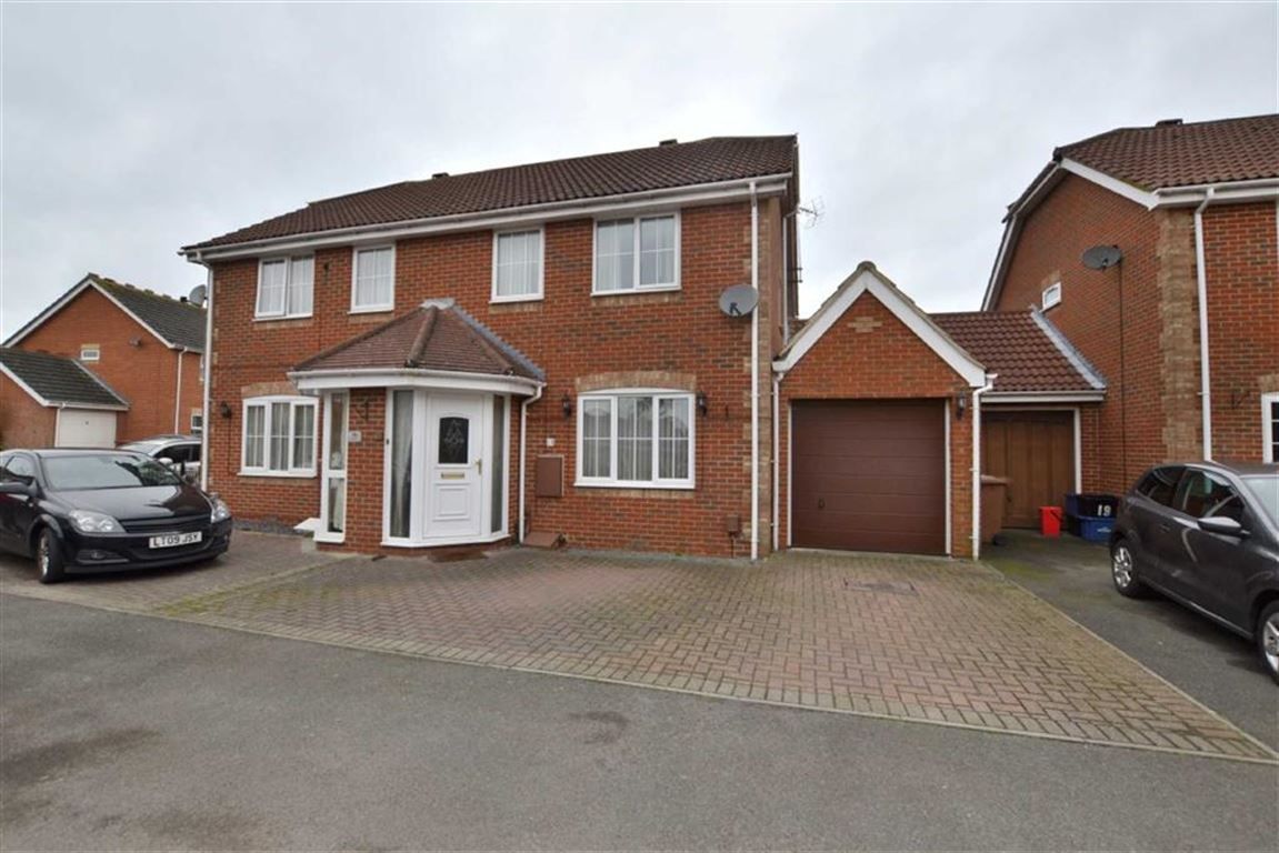 3 bedroom semidetached house for sale, Trajan Gate, Chells Manor