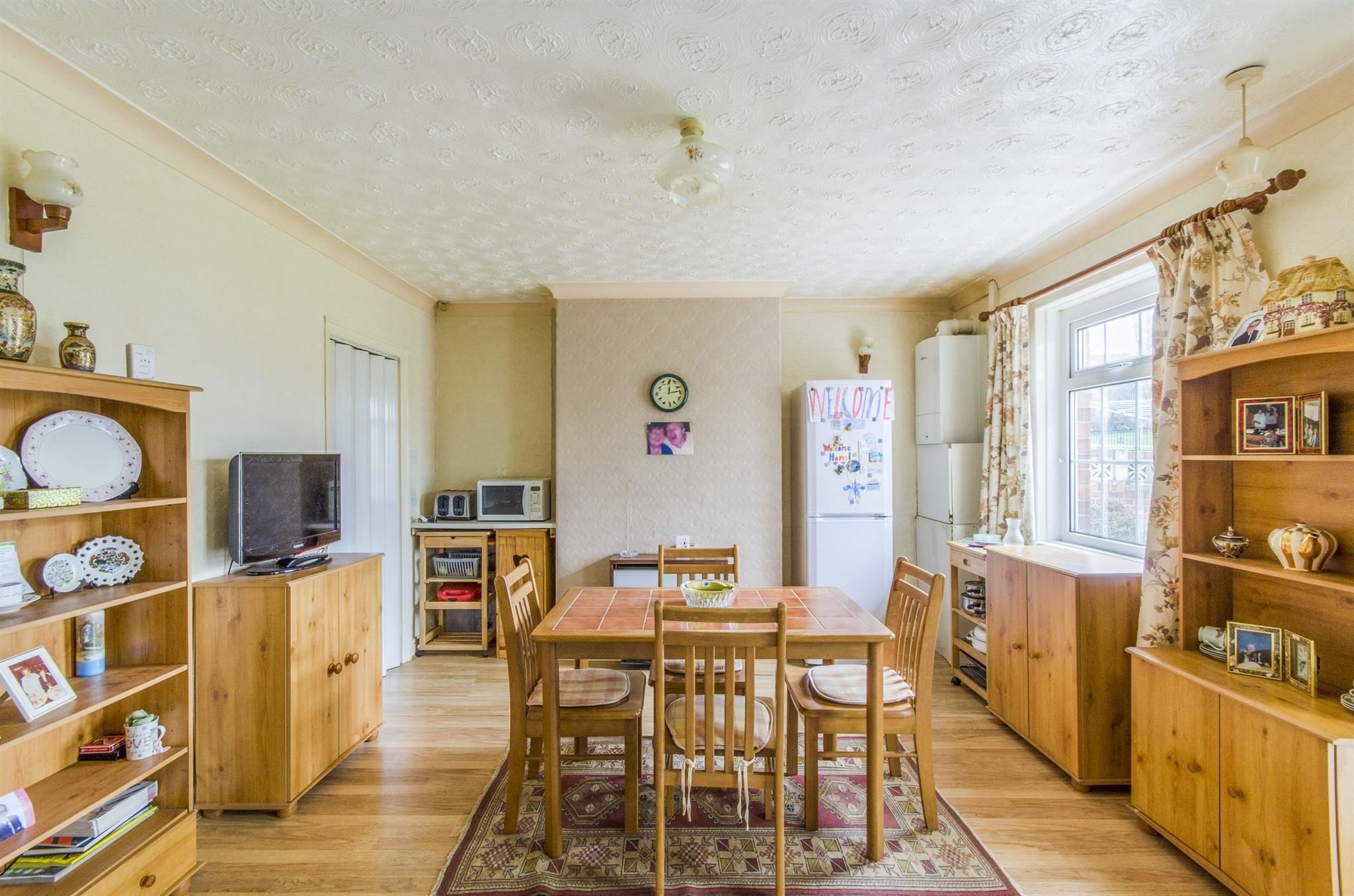 4 bedroom semidetached house for sale, Manor Road, Ossett, WF5 0LH