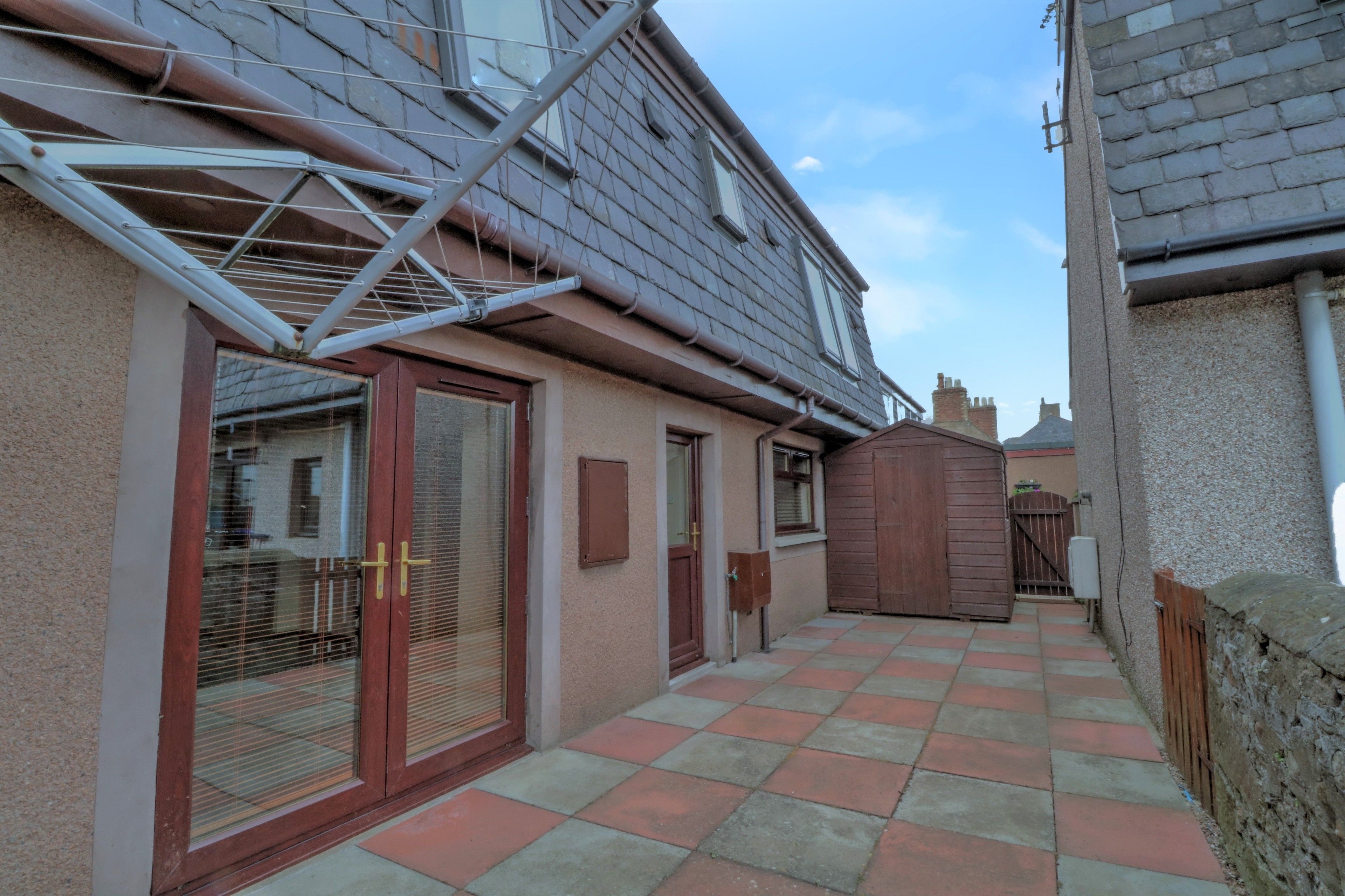 3 bedroom end of terrace house for sale, High Street, Laurencekirk AB