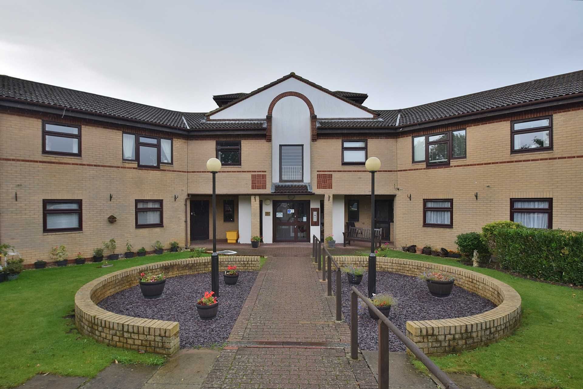 1 bedroom reteirment property to rent, Homeridings House, Flintergill