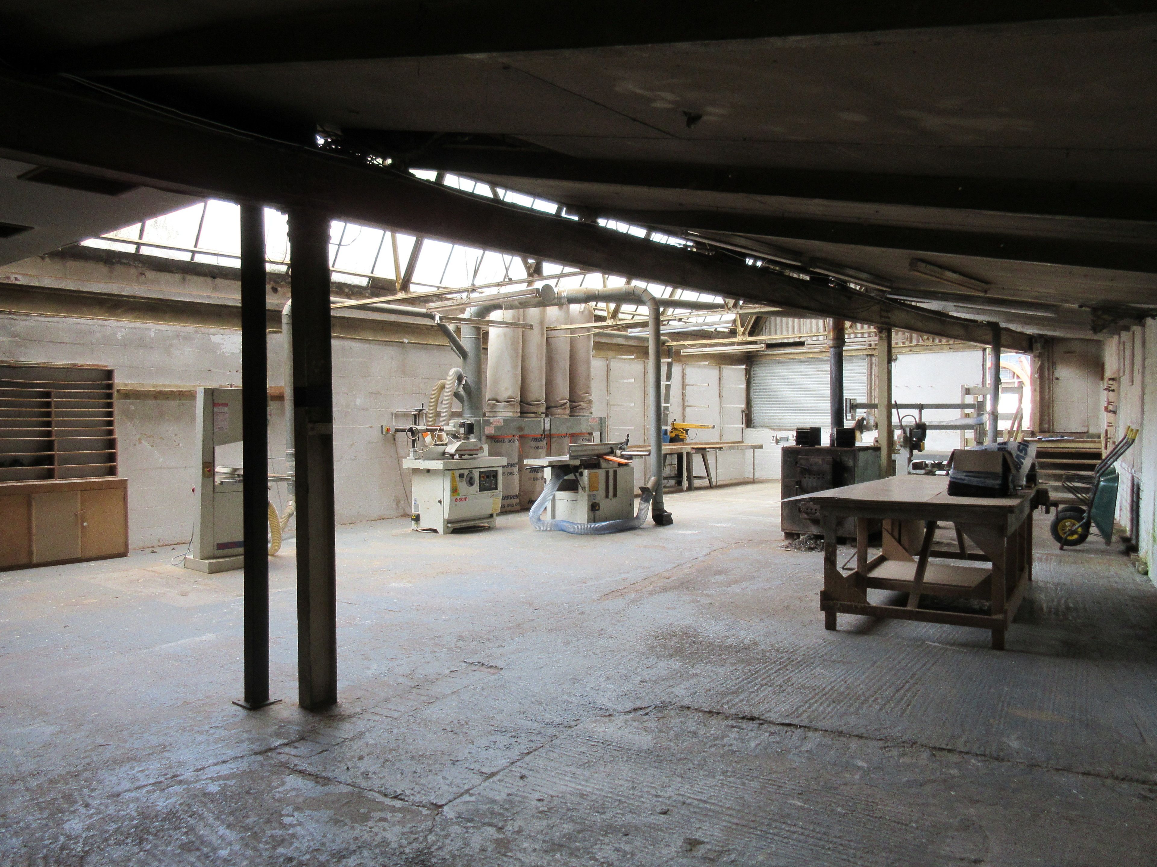 Light industrial to rent, Powke Lane, Rowley Regis, B65 0AD