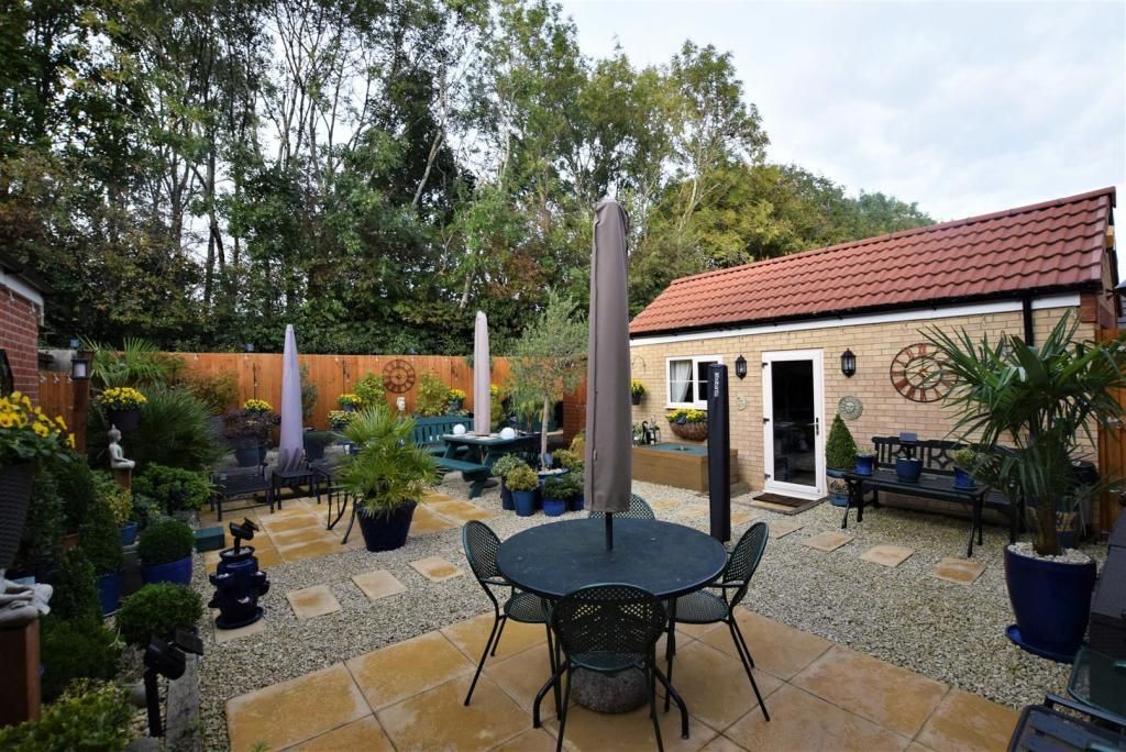 4 bedroom detached house for sale, Brocklebank Road, Barleythorpe