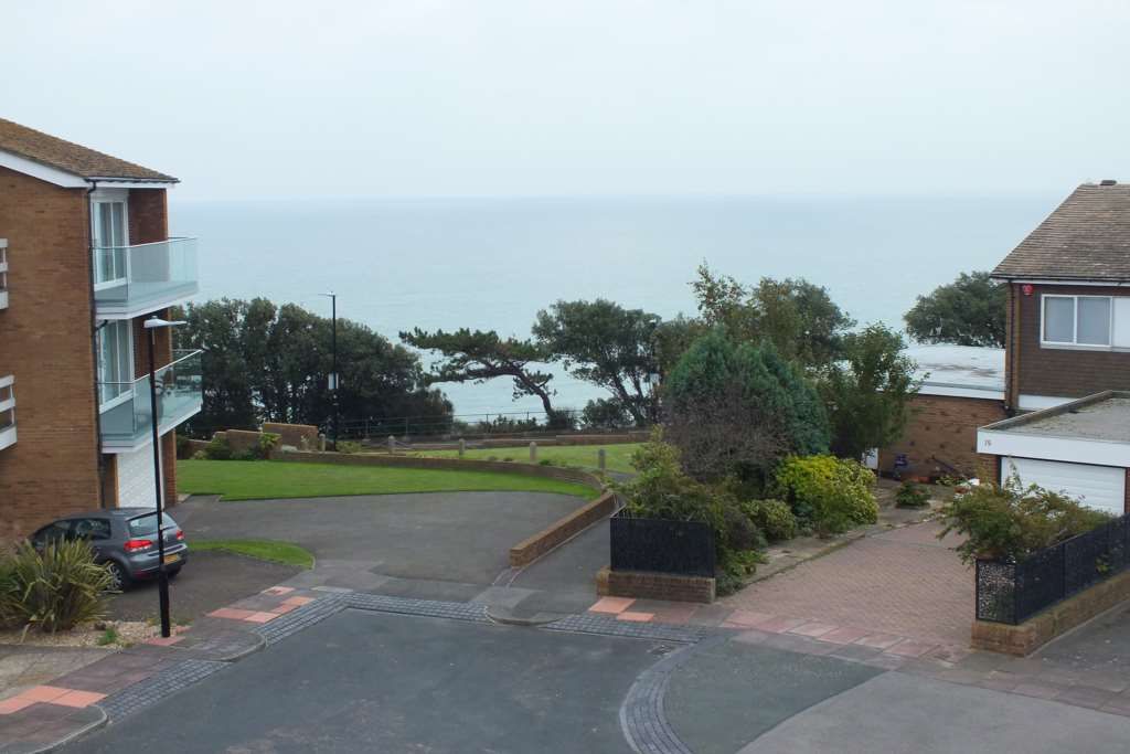 2 bedroom flat for sale, St Johns Road, Eastbourne, BN20 7HY