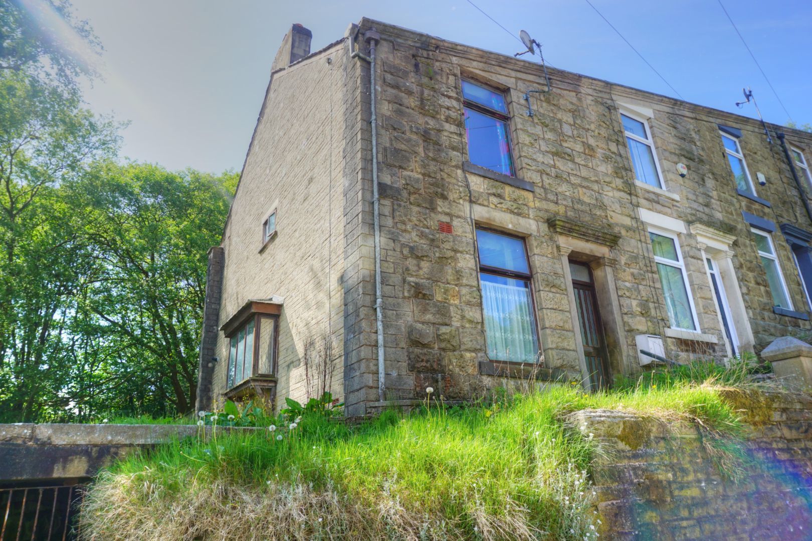 2 bedroom end of terrace house for sale, Radford Street, Darwen BB, BB3 2PB