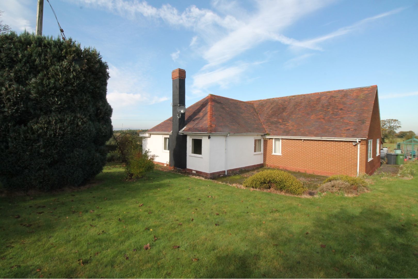 4 bedroom detached bungalow for sale, Romsley Lane, Shatterford