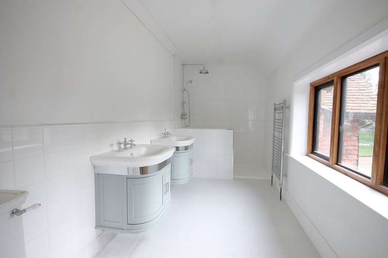 7 bedroom house for sale, Blackberry Lane, Lingfield, Surrey, RH7 6NG