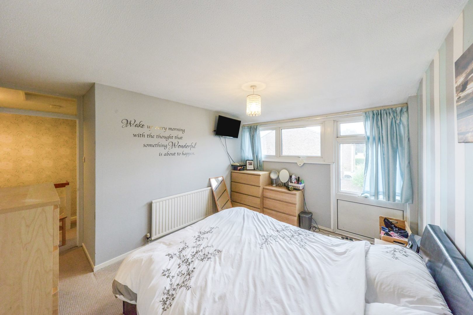 3 bedroom end of terrace house for sale, Chalk Dale, Welwyn Garden City