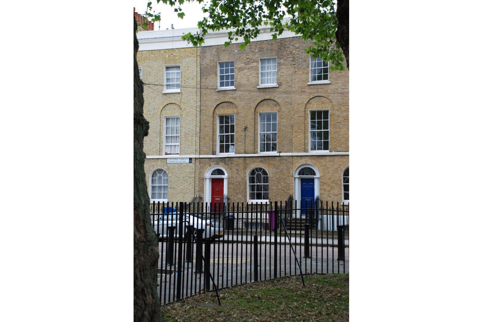 5 bedroom terraced house for sale, Tredegar Square, London, E3 5AE