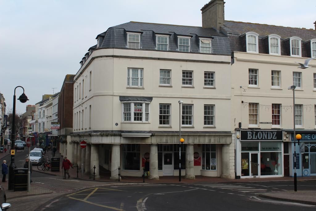 2 bedroom apartment to rent, St Thomas Street, Weymouth, DT4 8EH