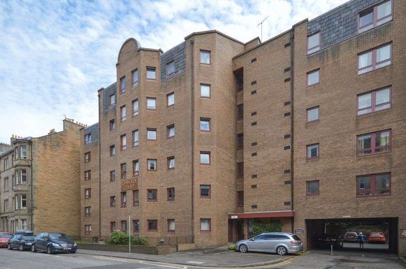 2 bedroom flat for sale, Polwarth Gardens, Polwarth, Edinburgh, EH11 1LN