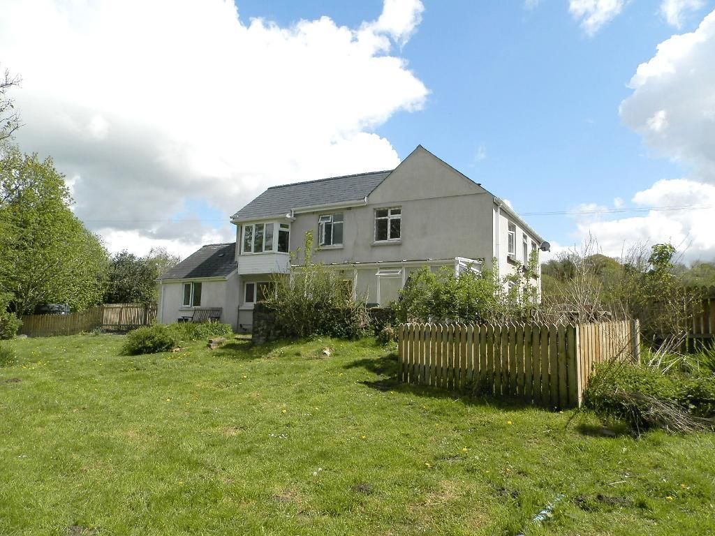 4 bedroom accessible detached house for sale, Bwlchyrhyd Unmarked Road
