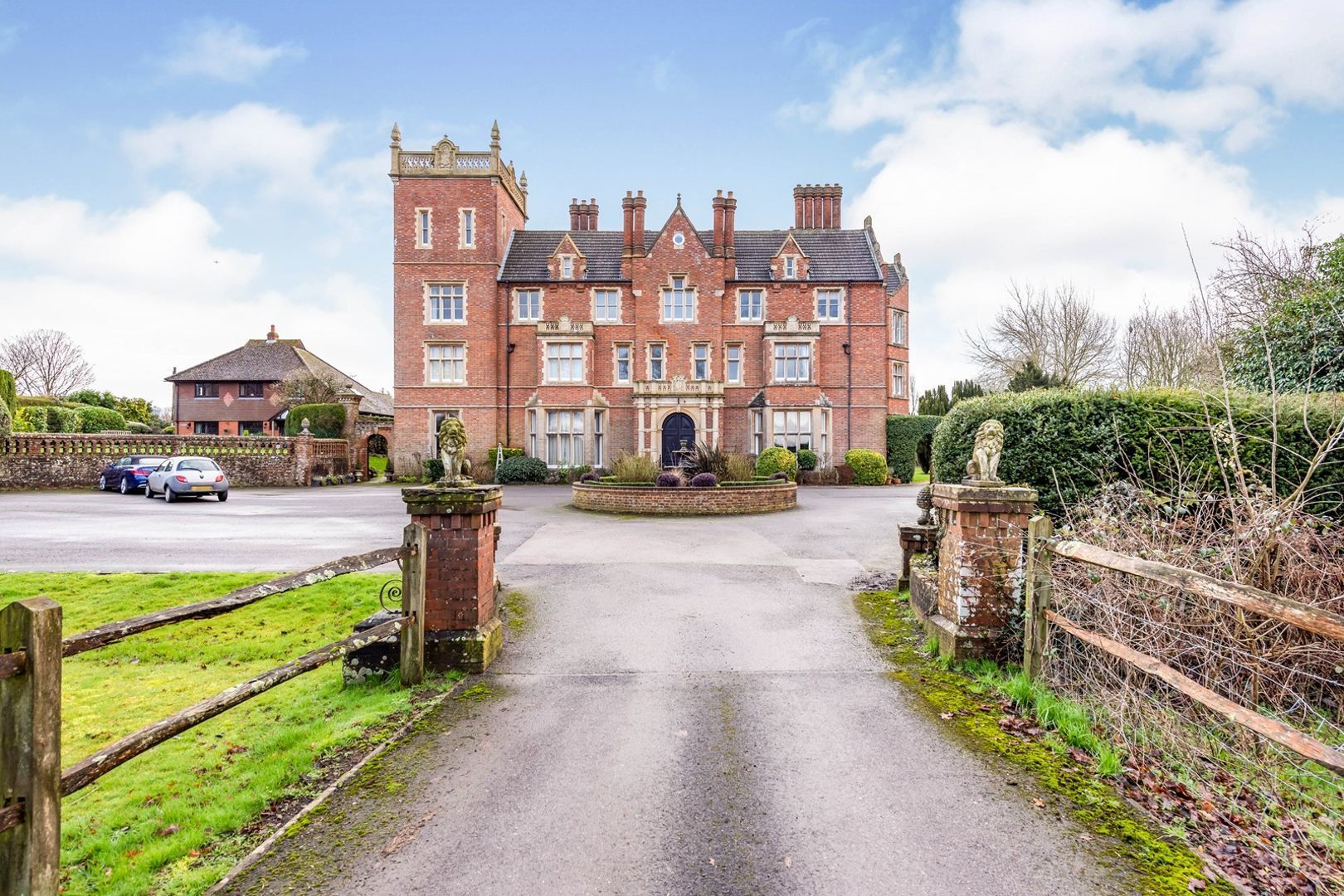 2 bedroom flat for sale, Rusper Road, Dorking RH, Dorking RH, RH5 5HH