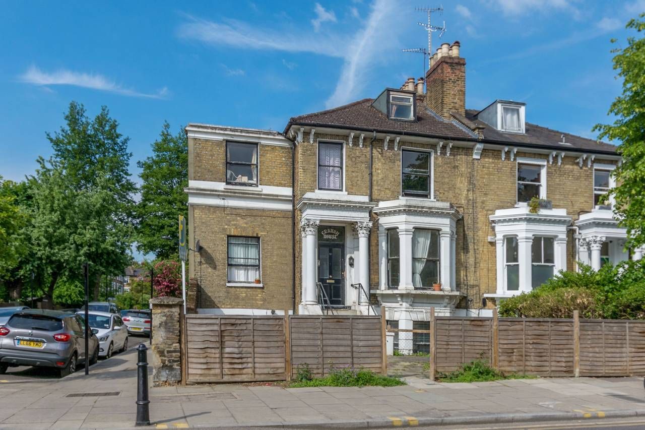 2 bedroom flat to rent, Lordship Road, Stoke Newington, N16 0QJ