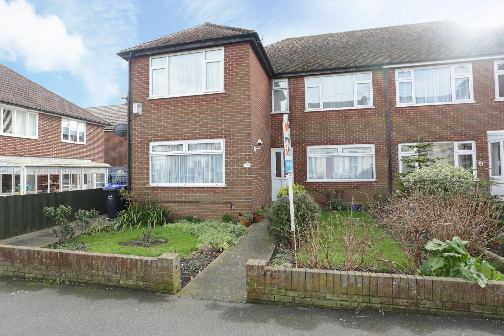 2 bedroom flat for sale, Edith Road, Ramsgate CT, CT11 0EB