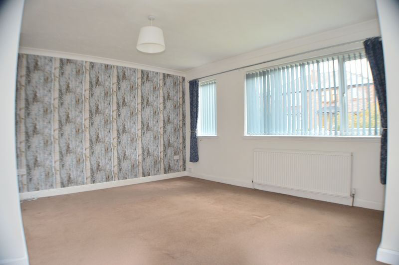 3 bedroom semidetached house to rent, Howden Road, Blackley