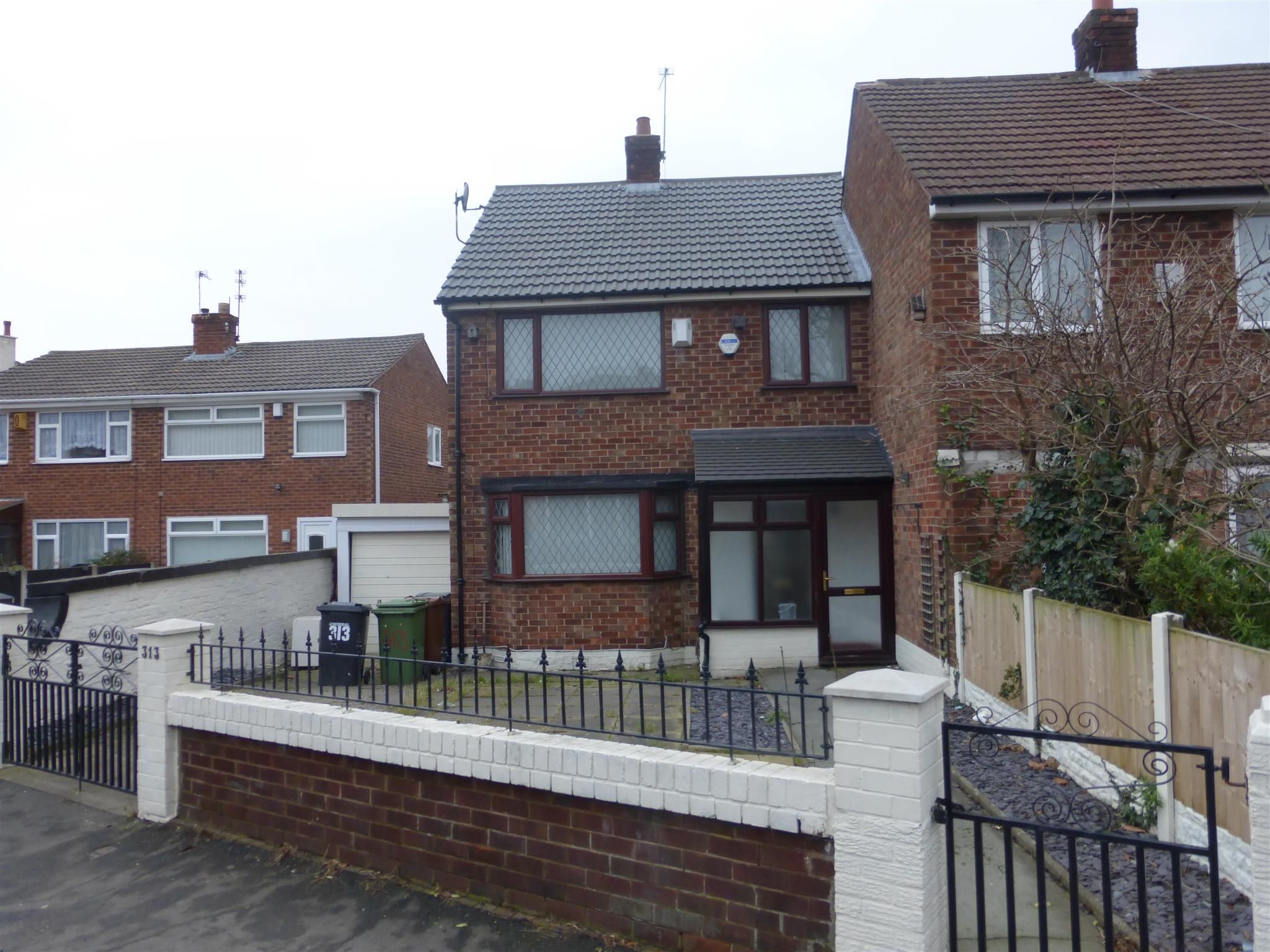 3 bedroom house to rent, Old Chester Road, Birkenhead, CH42 3XQ