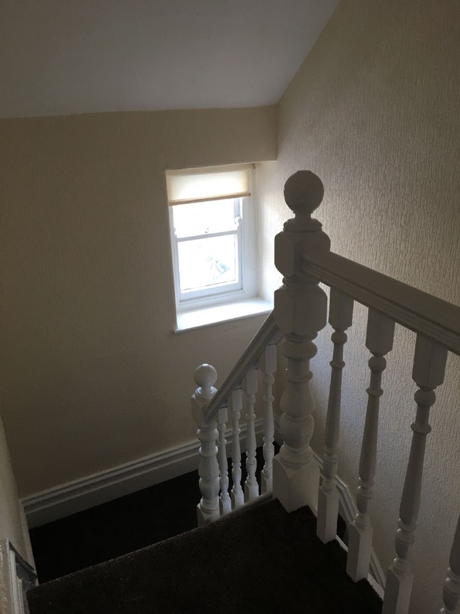 2 bedroom flat to rent, Herbert Street, Pontardawe, Swansea. SA, SA8 4ED