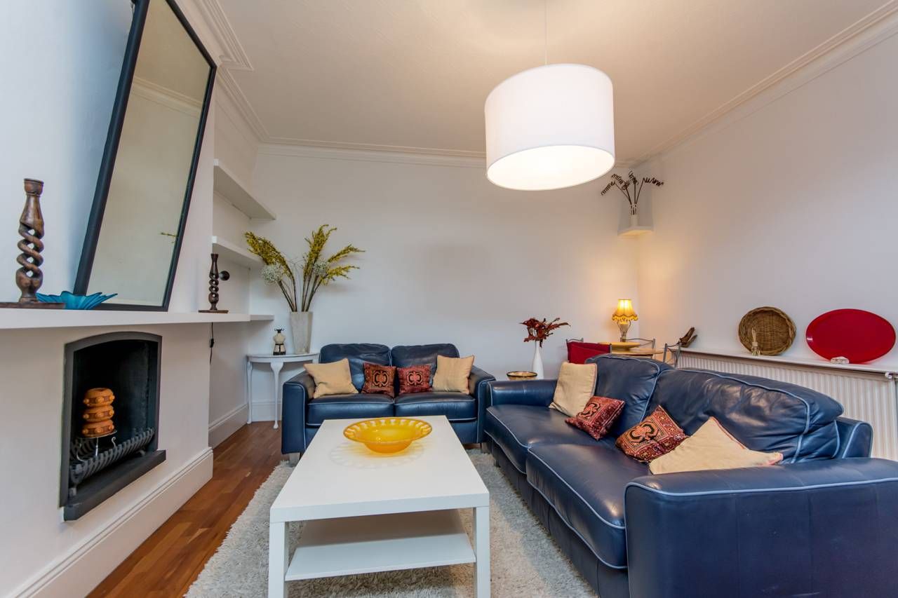 2 bedroom flat to rent, Aylestone Avenue, Brondesbury Park, NW, NW6 7AA