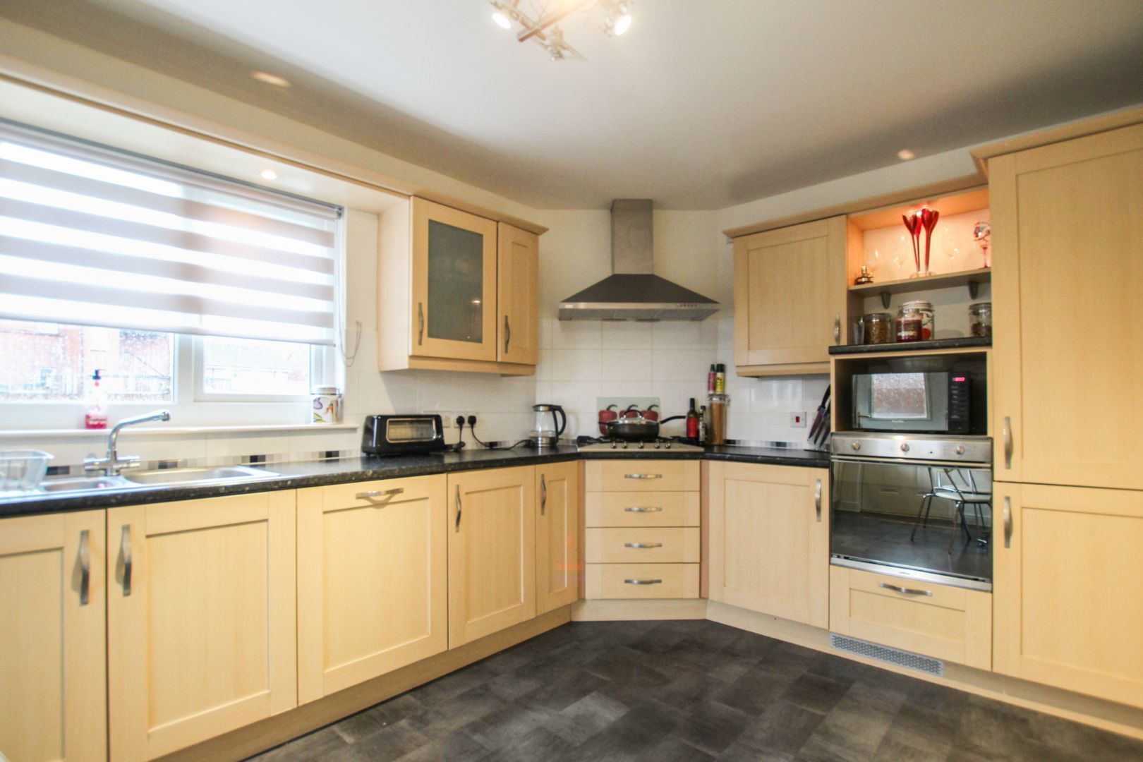 5 bedroom detached house for sale, Heather Gardens, Viewpark, Uddingston G, Glasgow, G71 5DF