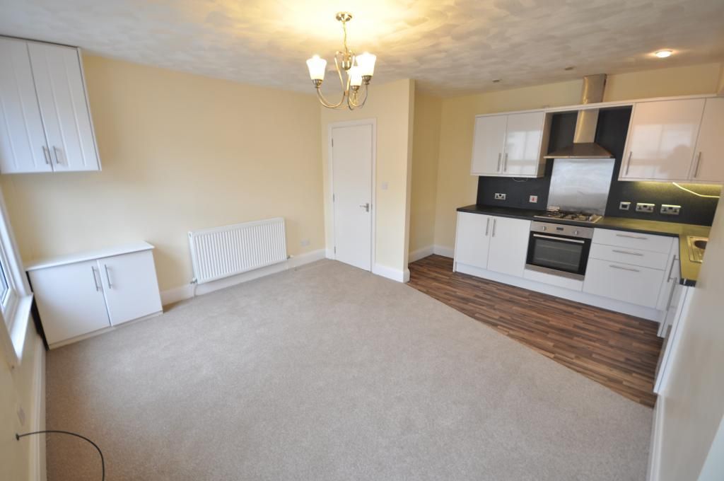 2 bedroom flat to rent, Poulton Street, Kirkham, Preston, PR4 2AJ