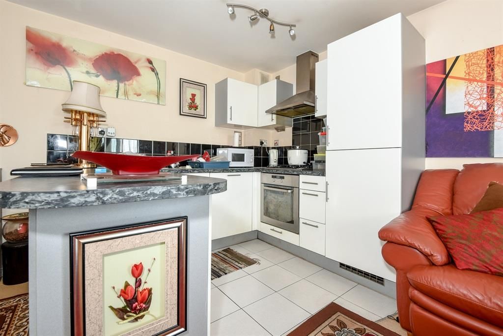 2 bedroom property for sale in Sumner Road, LONDON, SE15 - Offers in the  region of £440,000