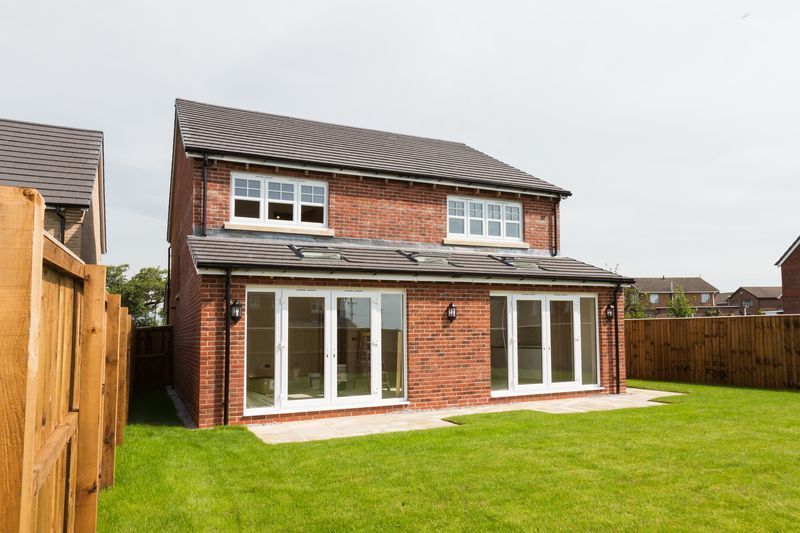 4 bedroom detached house for sale, Chapel Lane, Longton, Preston, PR4 5NA