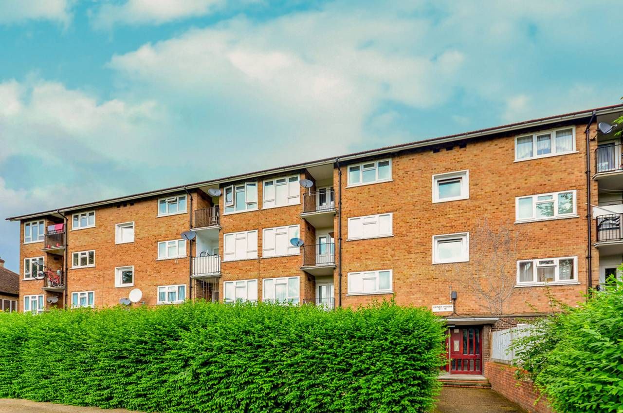 1 bedroom flat to rent, Astley House, Bentons Lane, West Norwood, SE27 9TL