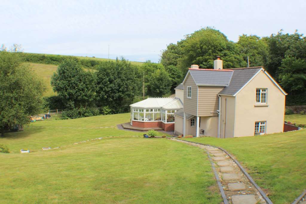 3 bedroom detached house for sale, Bideford, EX39 5PH