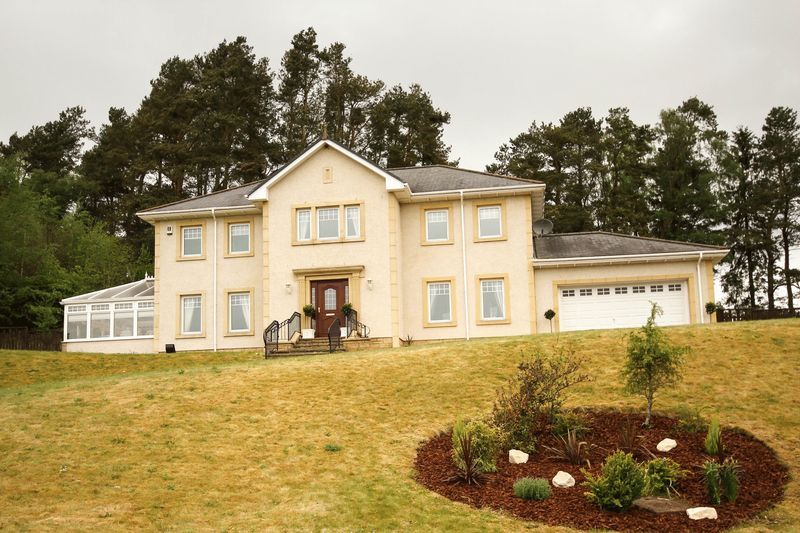 4 bedroom detached house for sale, Carmaben Brae, Dolphinton, West