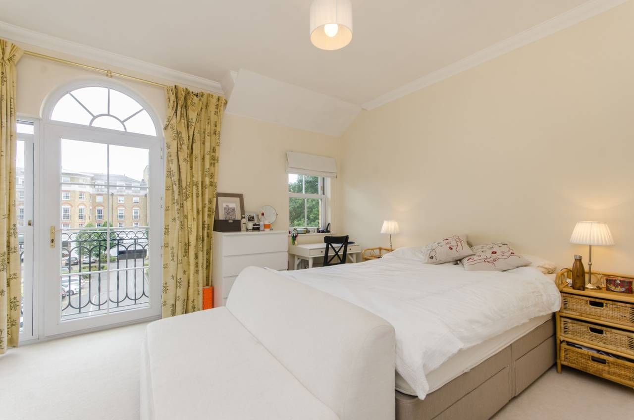 6 bedroom house to rent, Chapman Square, Wimbledon Village, SW, SW19 5QR